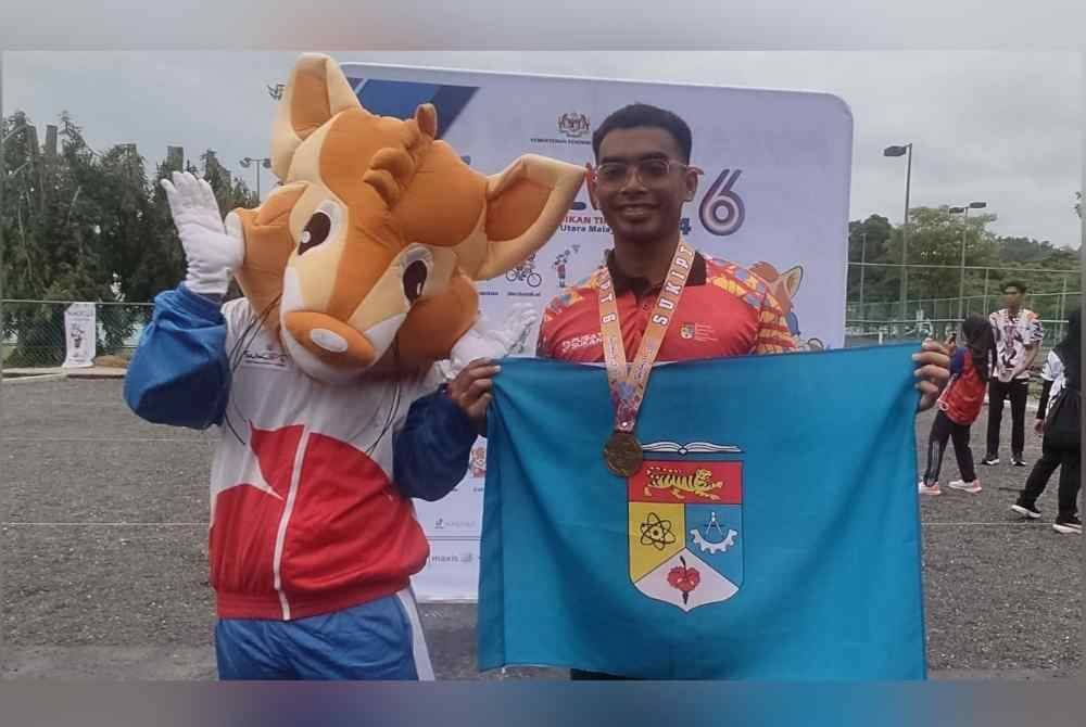 Muhamad Asyraf Wajdi berharap atlet petanque baharu UKM akan menjadikan pencapaian emas kali pertama yang diraihnya di SUKIPT 2024 dapat dijadikan suntikan semangat