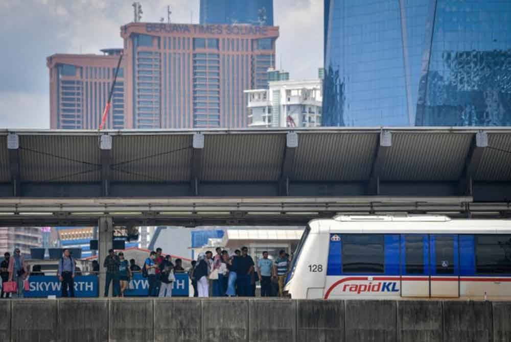 Malaysia boleh menambah baik perancangan bandar sejajar dengan pengembangan pengangkutan sosial untuk meningkatkan kebolehcapaian dan kemudahan. Gambar hiasan