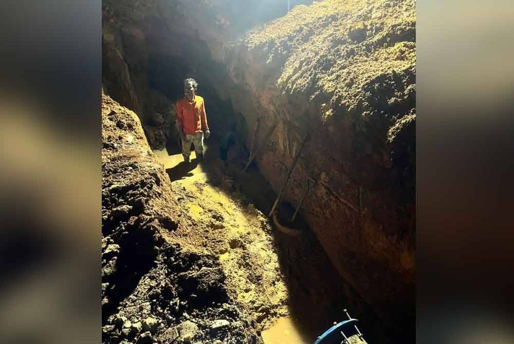 Kejadian paip pecah menyebabkan hampir 8,000 pengguna di Tambun terjejas. Foto: FB Ashraf Kahasani