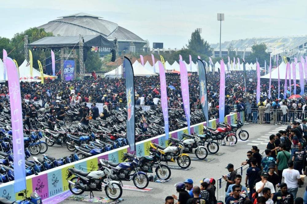 Himpunan RXZ Members 5.0 yang berlangsung Litar Permotoran Terengganu, Kompleks Sukan Gong Badak di Kuala Nerus. Foto UPDI