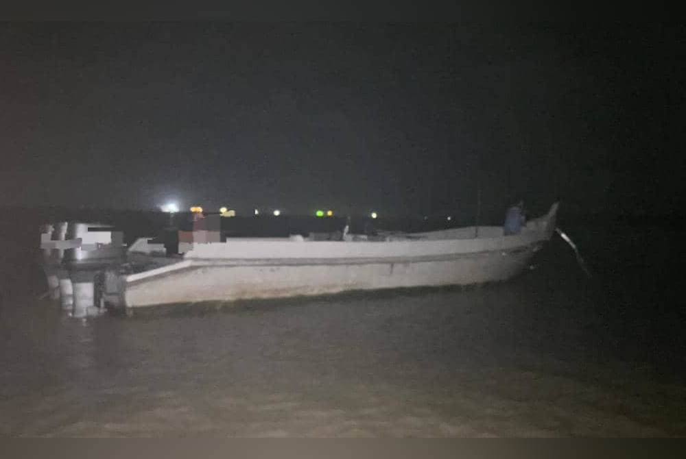 Maritim Malaysia Selangor berjaya menggagalkan cubaan menyeludup keluar pendatang di sekitar perairan Pantai Tanjung Rhu, Kuala Langat awal pagi Rabu.