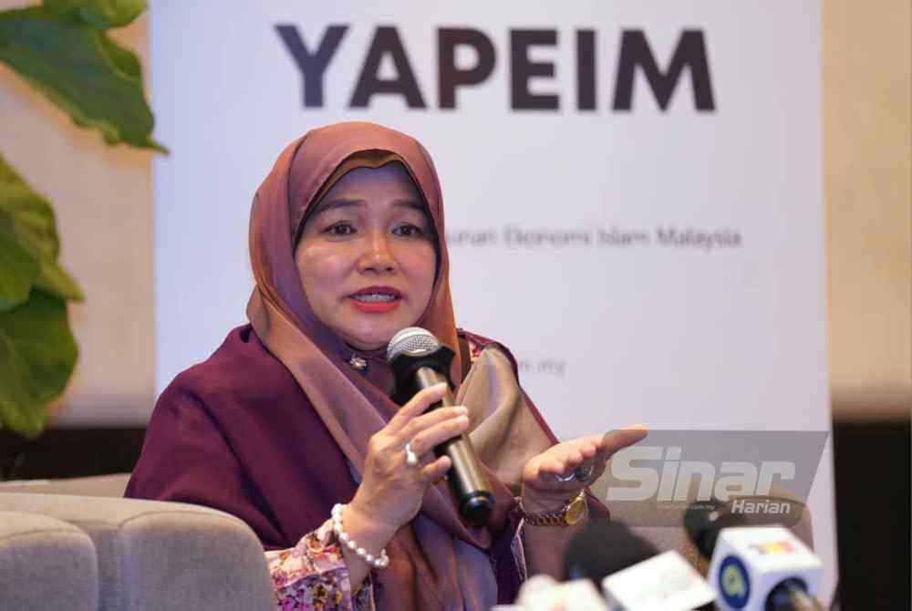 Ahli Lembaga Pemegang Amanah Yapeim, Prof Datuk Dr Saadiah Mohamad berucap pada majlis sidang akhbar Forum Serantau Yapeim 2024 di Hotel Marriott Putrajaya pada Jumaat. Foto: SINAR HARIAN / MOHD HALIM ABDUL WAHID