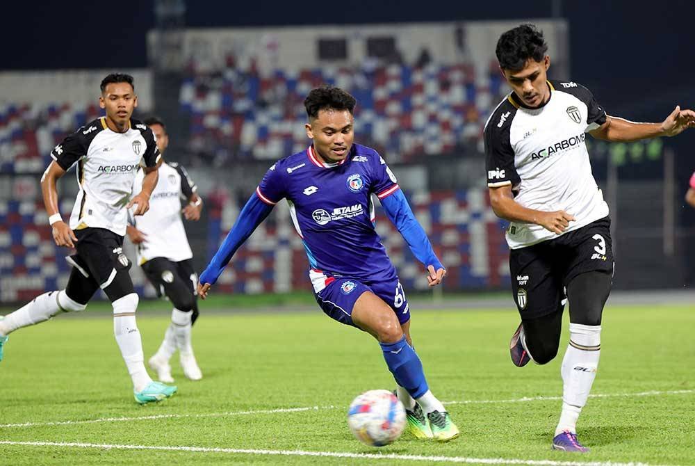 Sabah, TFC kongsi mata di Stadium Likas