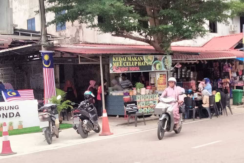 Peniaga mahu kerajaan kaji semula cadangan memindahkan Zon Bebas Cukai Rantau Panjang ke lokasi lain.