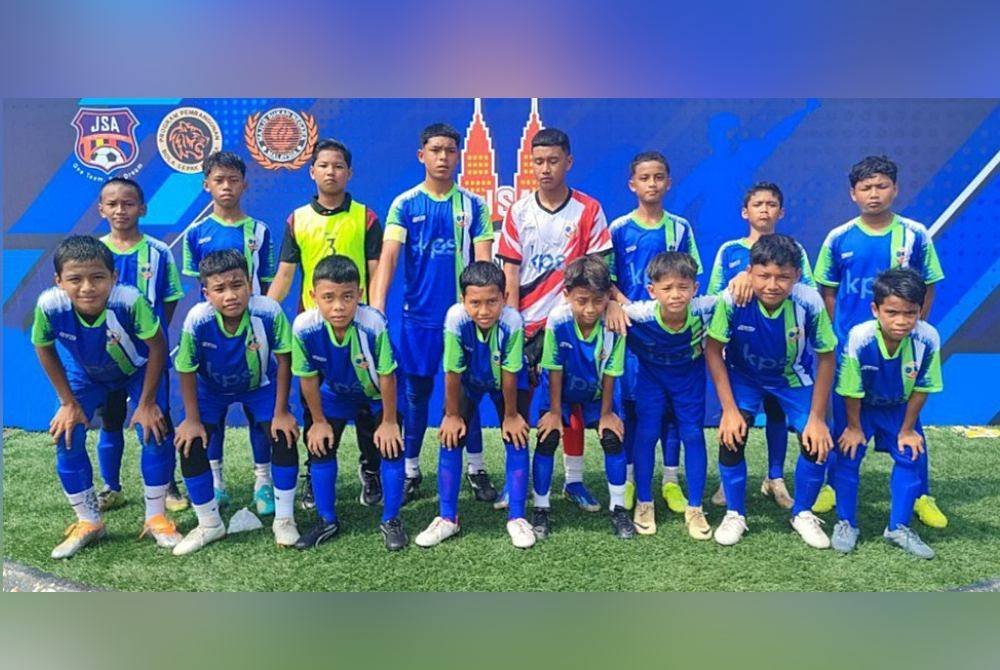 Skuad Bawah 12 tahun SK Seksyen 20, Shah Alam yang menggalas cabaran dalam Piala Raja Muda Selangor 2024.