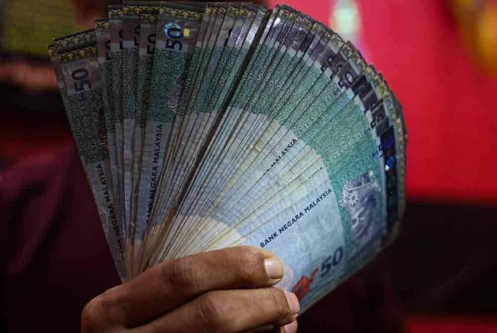 Ringgit Malaysia terus mencatatkan aliran meningkat, melonjak kepada paras tertinggi berbanding dolar AS sejak Mac 2022.