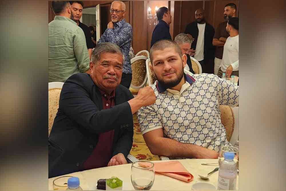 Mohamad berkesempatan bertemu Khabib.