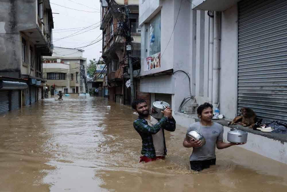 Jumlah kematian akibat banjir dan tanah runtuh yang dicetuskan oleh hujan berterusan di Nepal, meningkat lagi kepada 192 orang menjelang pagi Isnin.