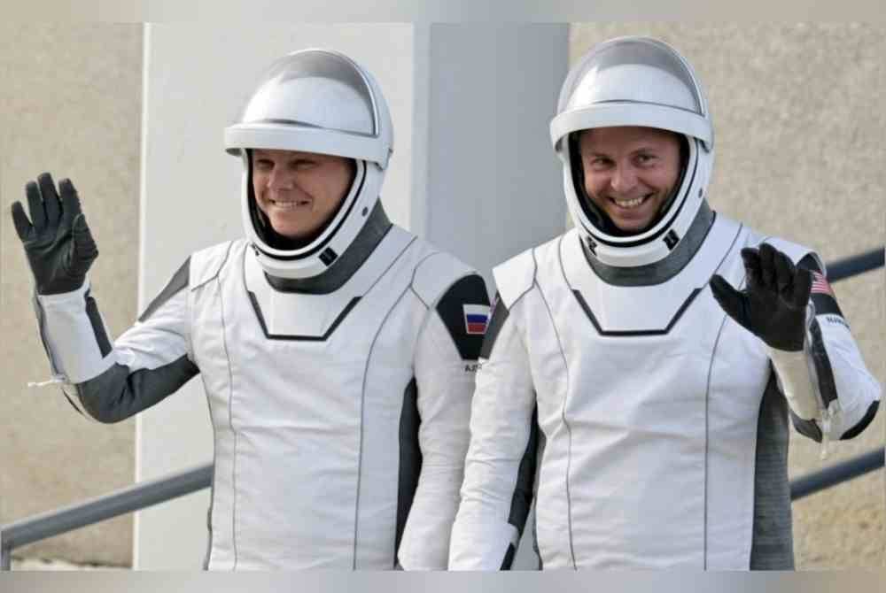 Misi yang diberi kod nama "Crew-9" ini membawa angkasawan NASA, Nick Hague dan angkasawan Roscosmos, Aleksandr Gorbunov ke ISS.