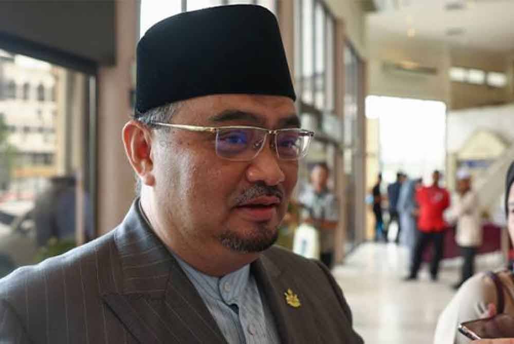 Datuk Dr Mohamed Fadzli Hassan