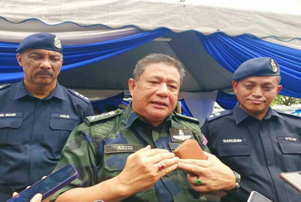 Azizi bercakap kepada pemberita dalam sidang akhbar pada Sabtu.