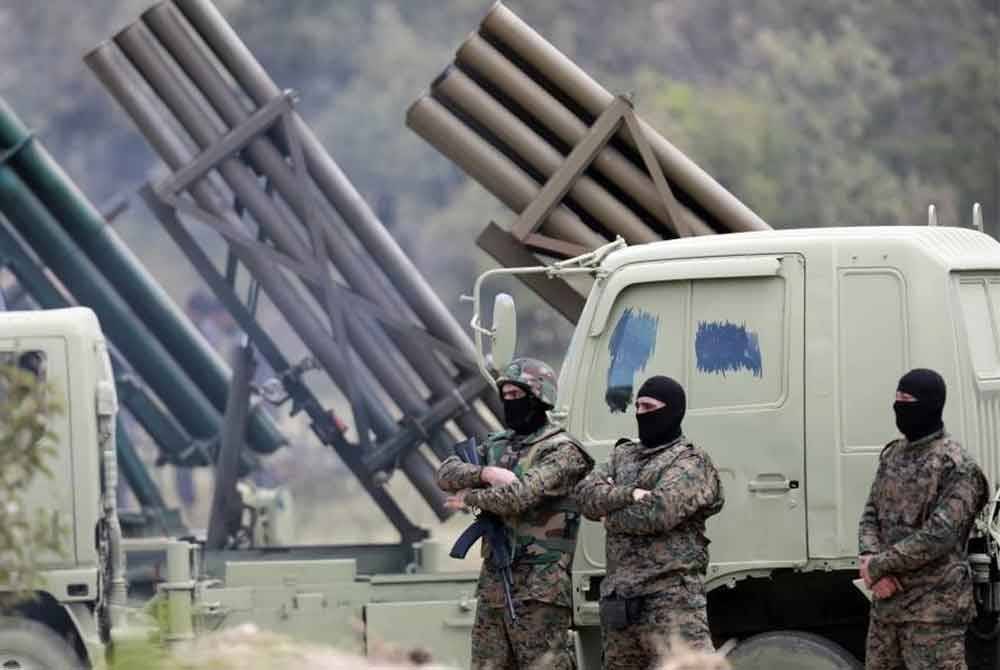 Pejuang Hizbullah melancarkan serangan peluru berpandu ke atas kompleks pengeluaran peralatan ketenteraan ATA di Sakhnin - Foto: Agensi