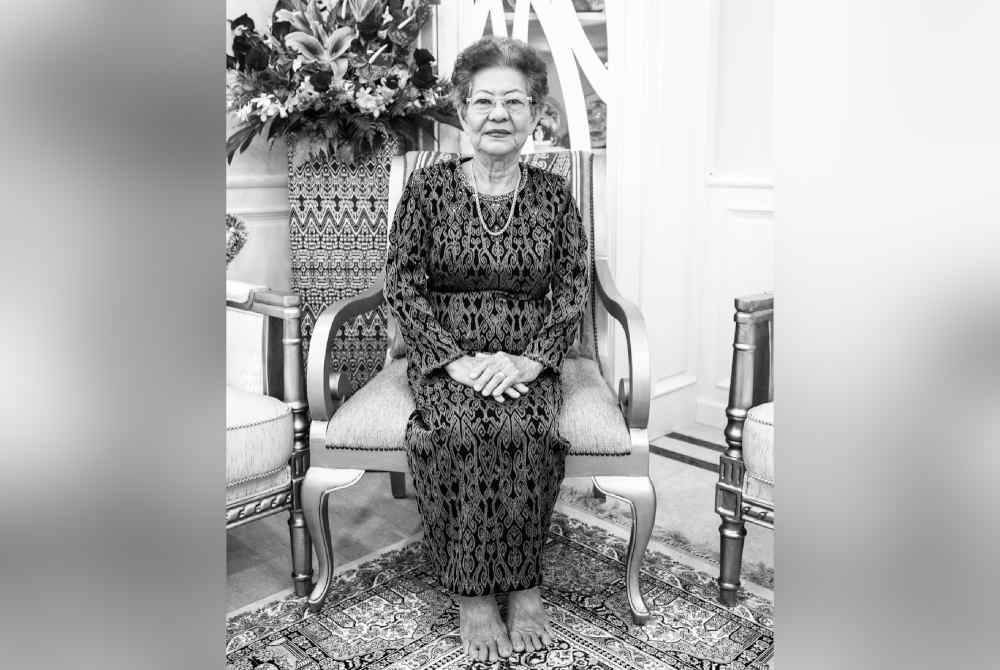 Elizabeth Pawa, 76, meninggal dunia di kediamannya di sini pada 9.55 pagi hari ini.