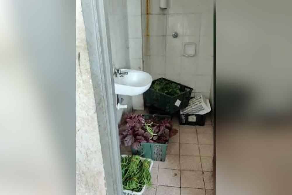 Sebuah kedai runcit diusahakan seorang warga asing dikesan melakukan pelbagai kesalahan kepenggunaan termasuk menyimpan sayur-sayuran di dalam tandas premis itu.