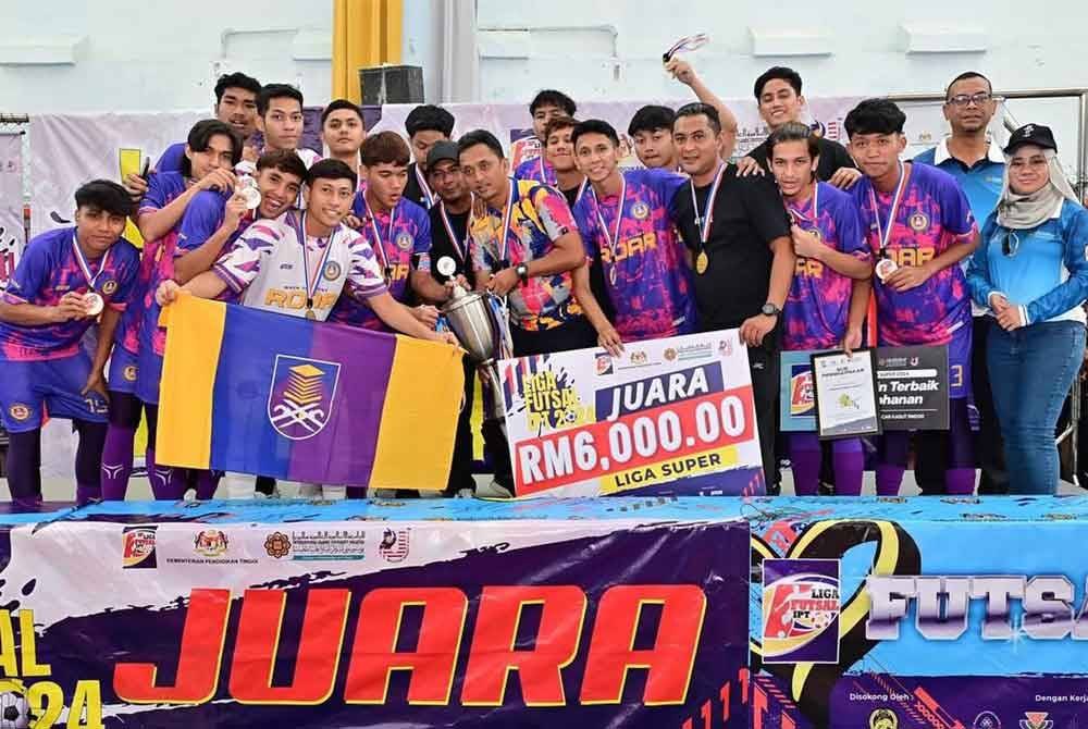 Skuad futsal UiTM mengekalkan kejuaraan buat kali kedua berturut-turut Liga Futsal Institusi Pengajian Tinggi (IPT).