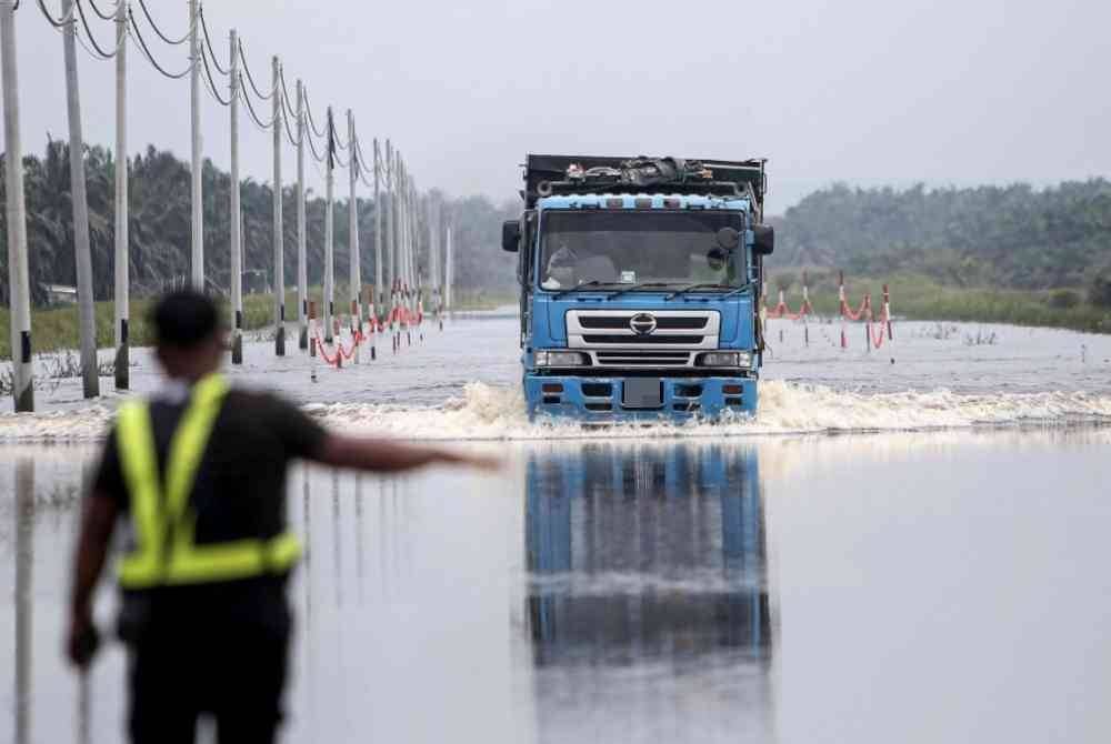 Jumlah mangsa banjir di Kedah dan Perlis mencatatkan peningkatan pagi ini berbanding malam tadi, manakala bilangan mangsa di Perak kekal. Foto hiasan Bernama