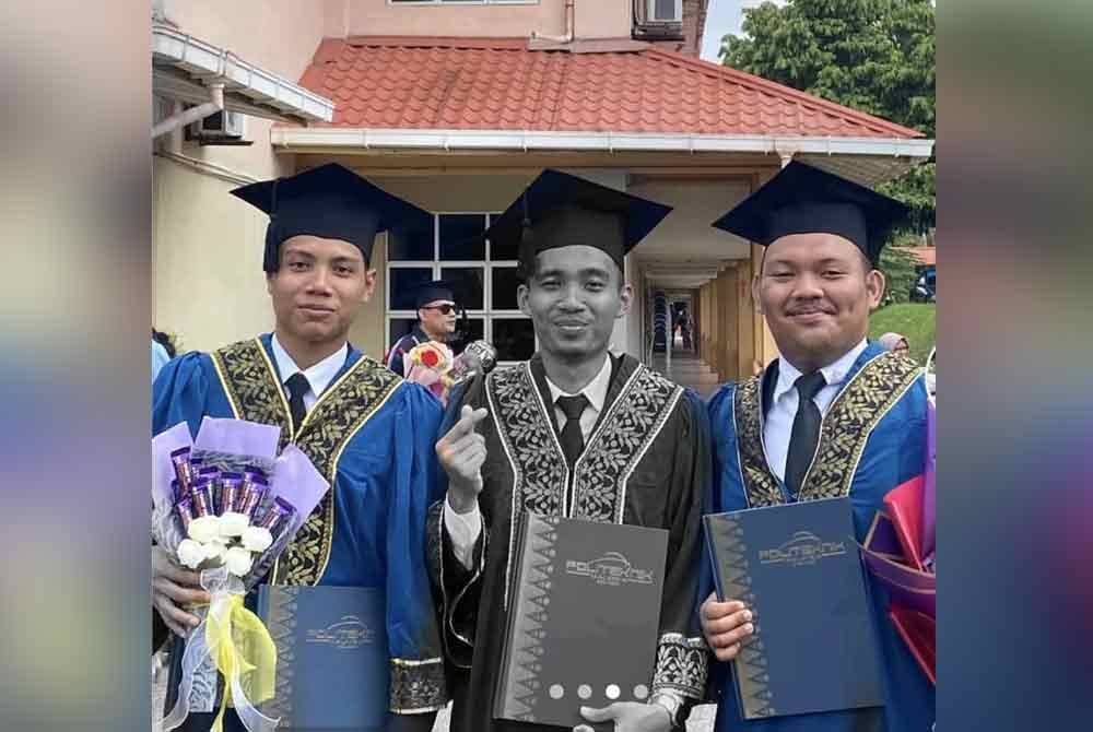 Muhammad Zhafran (kanan) bersama arwah Muhammad Akmal (tengah) memperoleh diploma masing-masing pada majlis konvokesyen di Politeknik Merlimau Melaka pada November tahun lalu.