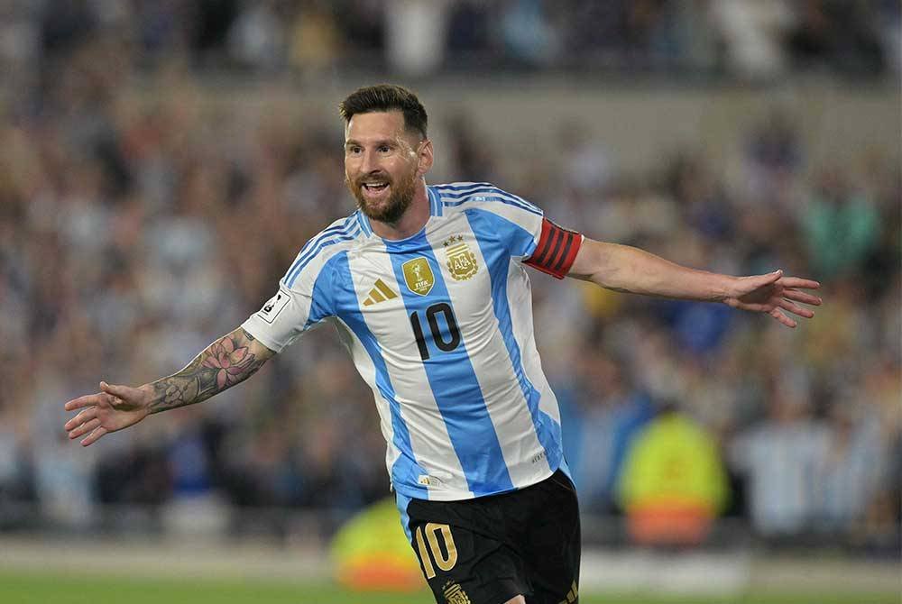 Messi meraikan jaringan Argentina selepas meledak jaringan berdepan Bolivia di Buenos Aires. Foto AFP