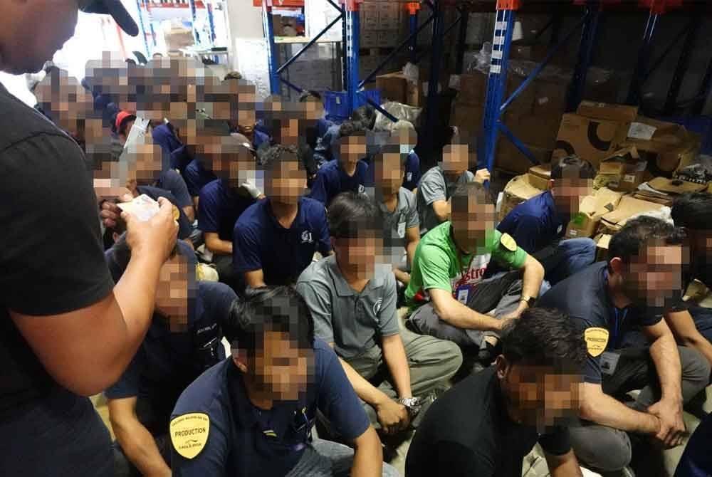 Seramai 138 warga asing ditahan menerusi Op Mahir di sebuah premis di Seksyen U8, Shah Alam pada Selasa.