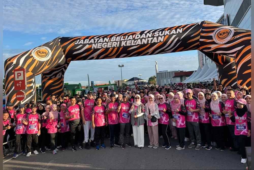 Pelepasan peserta pada Pink Walk 2024 X Festival OHMYDIN.