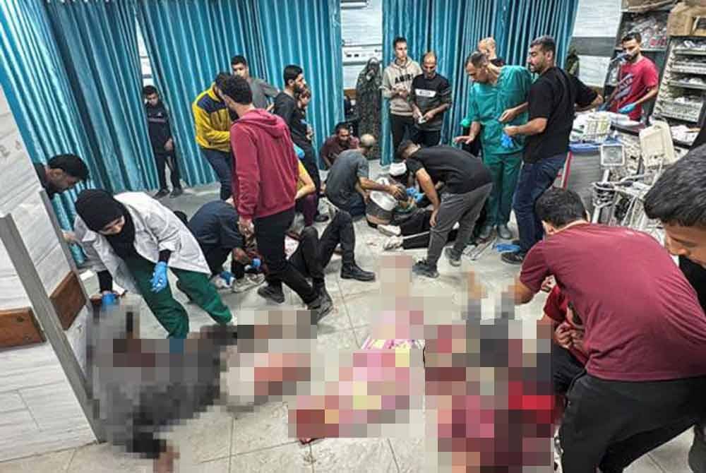 Lebih 150 pesakit dan kakitangan dilapor terperangkap ketika tentera Israel mengepung dan menyerbu Hospital Kamal Adwan di Beit Lahiya, Gaza Utara ketika ini. Gambar fail Reuters