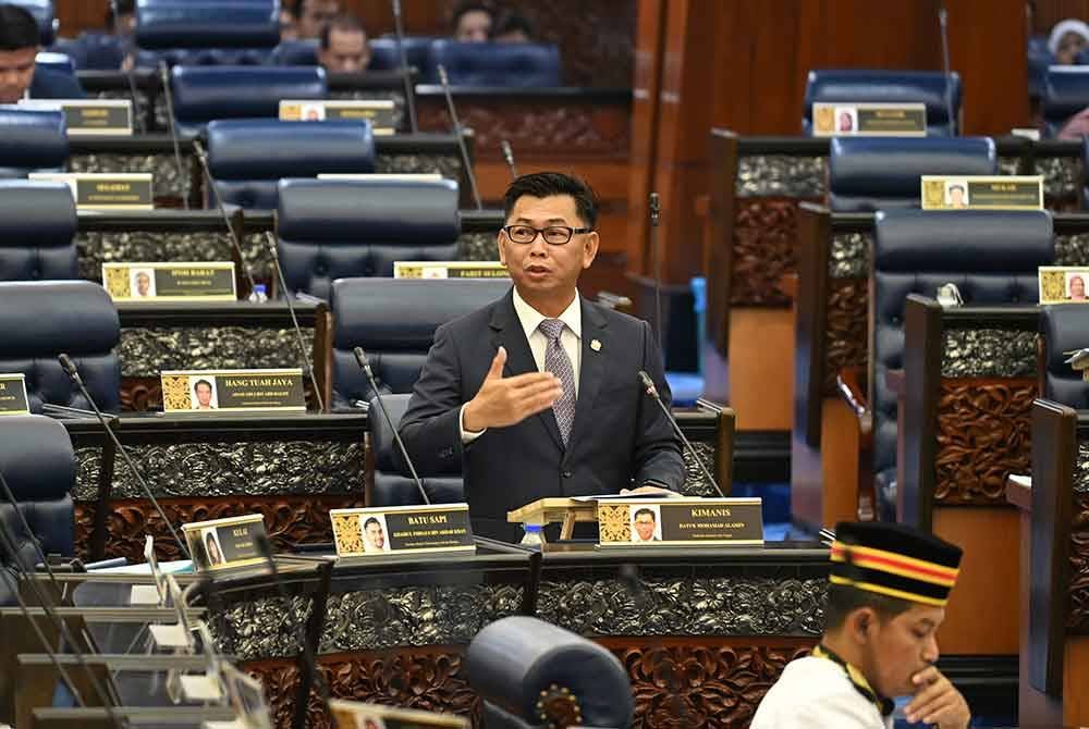 Timbalan Menteri Luar, Datuk Mohamad Alamin ketika sidang Dewan Rakyat pada Selasa. Foto Jabatan Penerangan Malaysia