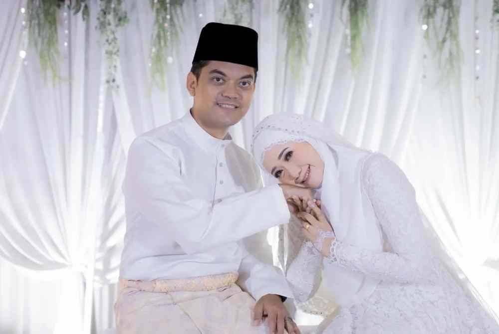 Jay Iswazir dan isterinya, Azzahra Ahmad disahkan sudah berpisah selepas dua tahun mendirikan rumah tangga.