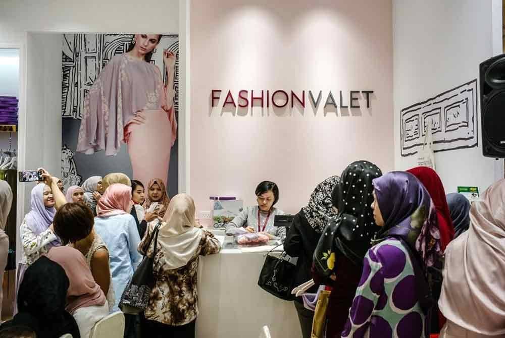 Khazanah dan PNB rugi RM43.9 juta menerusi pelaburan dalam FashionValet. - Foto: Bloomberg