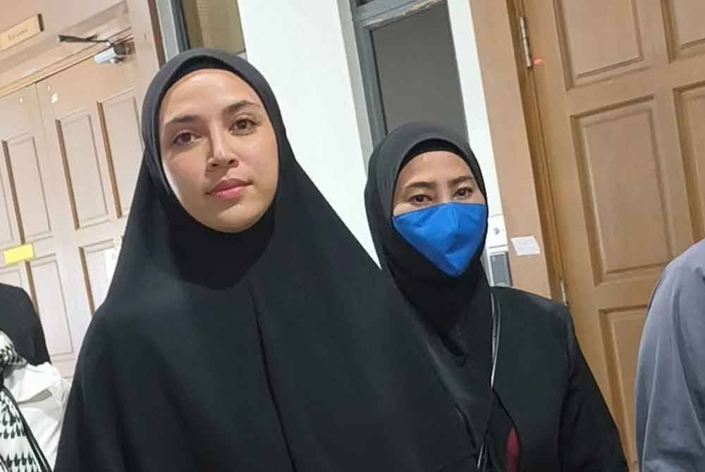 Diana Danielle ketika di Mahkamah Rendah Syariah Wilayah Persekutuan di Kuala Lumpur pada Isnin.