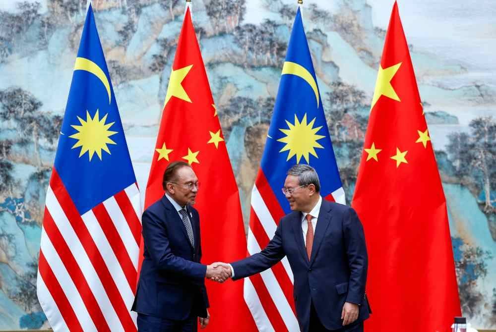 Anwar mengadakan lawatan kerja ke China atas jemputan rakan sejawatannya, Li Qiang untuk menghadiri Ekspo Import Antarabangsa China ketujuh (CIIE ke-7) di Shanghai. - Foto: Bernama