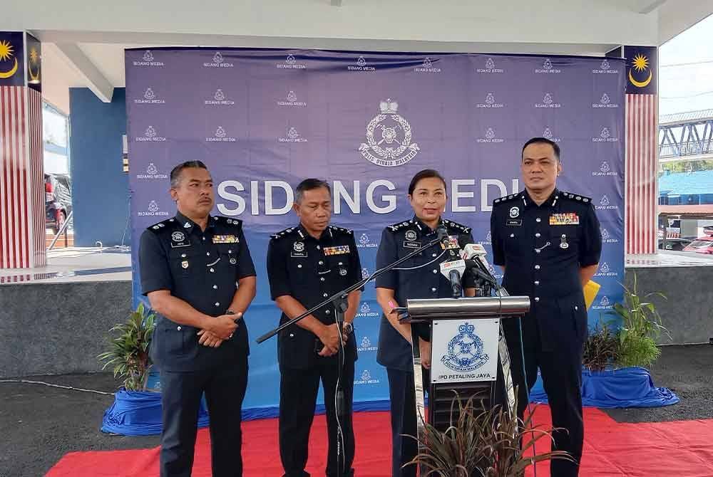 Sasikala ketika sidang akhbar di Ibu Pejabat Polis Daerah (IPD) Petaling Jaya pada Khamis.