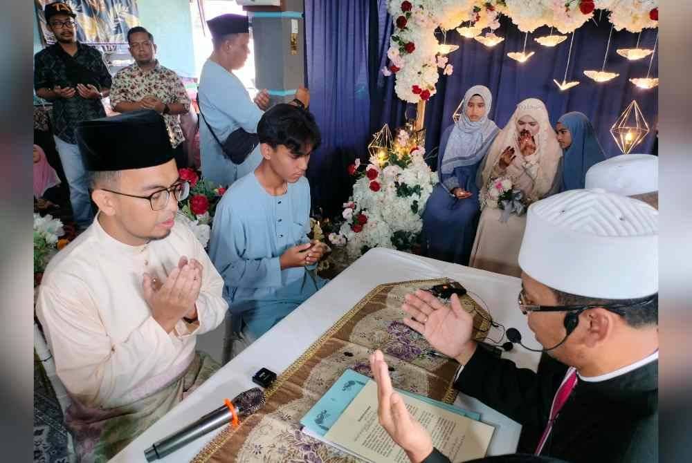 Mohd Khairul selamat diijabkabulkan dengan Ina di Felca Sungai Ara Kota Tinggi pada pagi Jumaat.