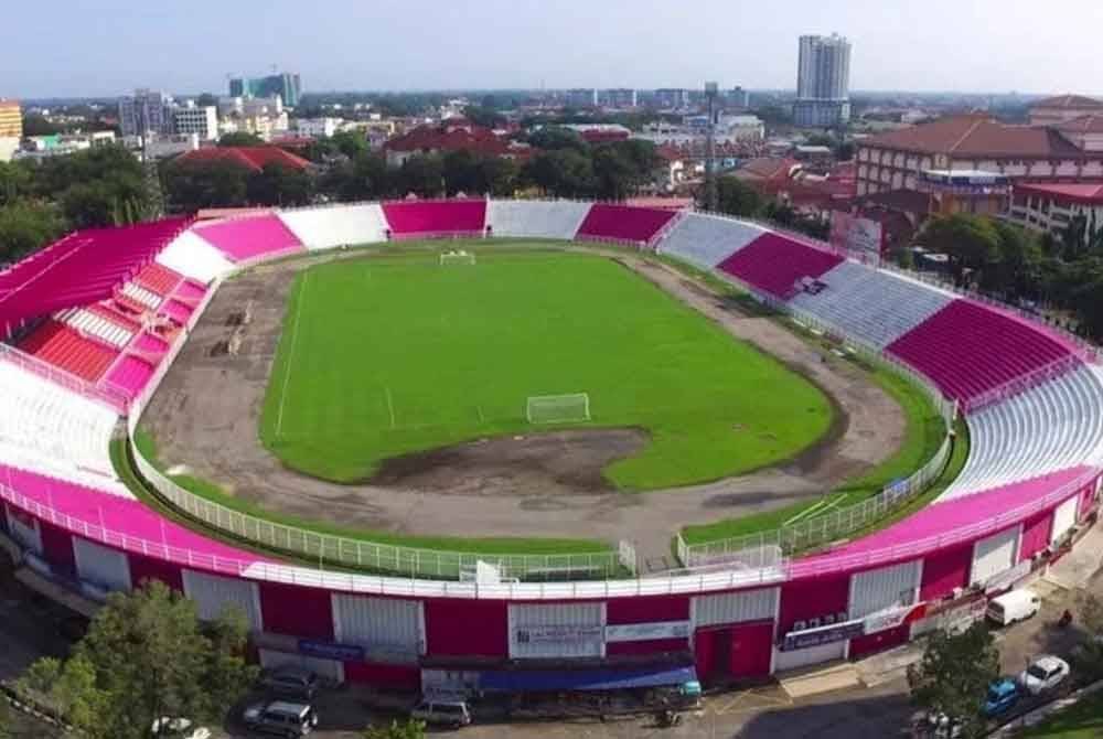 Ketika ini kerja-kerja menaik taraf dan menambah baik stadium terbabit masih dilakukan pihak kontraktor yang dilantik. Foto hiasan