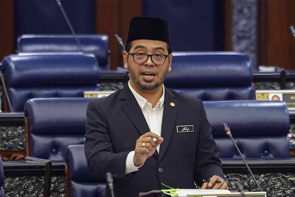 Zulkifli menyampaikan ucapan pada Sesi Penggulungan Peringkat Jawatankuasa Belanjawan 2025, Persidangan Dewan Rakyat sempena Mesyuarat Ketiga Penggal Ketiga Parlimen ke-15 di Parlimen hari ini. Foto Bernama