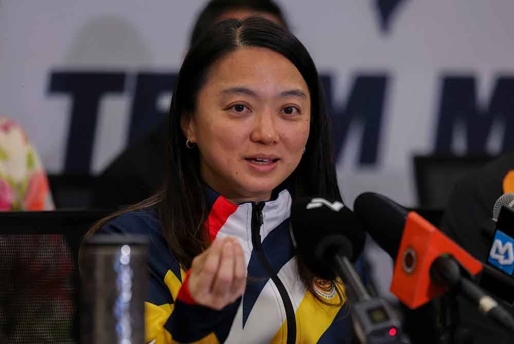 Hannah bercakap kepada media selepas mempengerusikan Sesi &#039;Post Mortem&#039; Temasya Sukan Olimpik dan Paralimpik Paris 2024 di Majlis Sukan Negara Bukit Jalil, pada Khamis. Foto Bernama