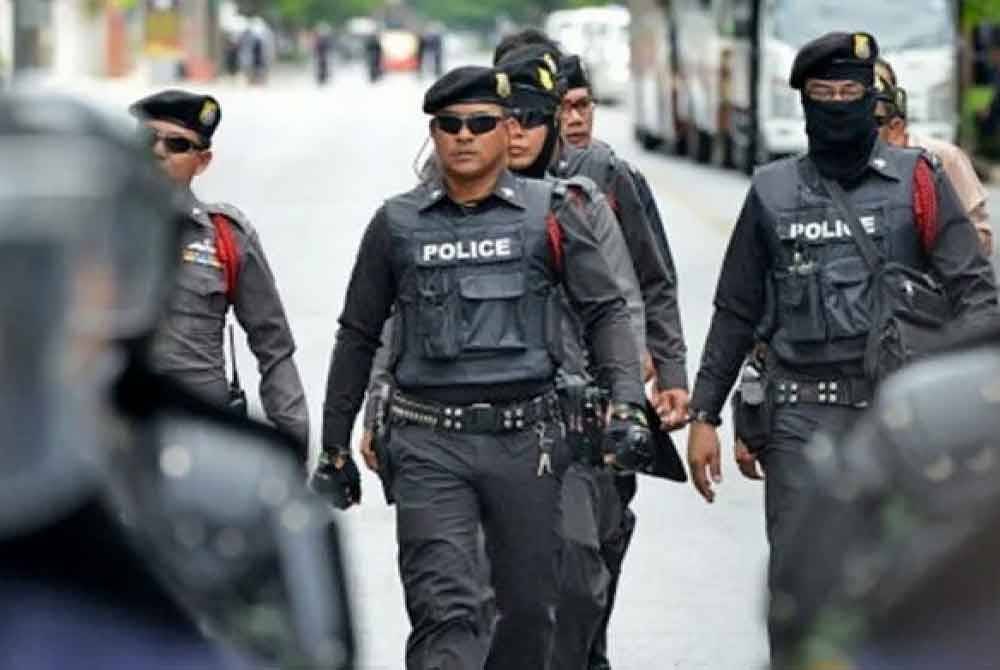 Polis Thailand tidak menolak kemungkinan ada individu yang terlibat dalam jenayah rentas sempadan Malaysia-Thailand memiliki dua kad pengenalan atau dua kewarganegaraan. Gambar hiasan