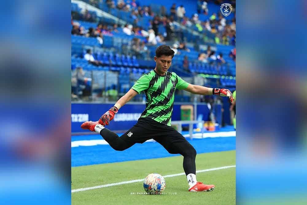 Aksi Azfar Arif dalam saingan Liga-M.