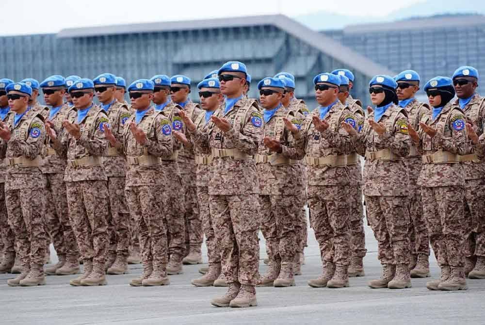 Kumpulan keempat MALBATT 850-12 bagi misi pengaman dan kemanusiaan PBB di Lubnan berlepas dari Pangkalan Udara Subang pada Isnin. Foto Kementerian Pertahanan