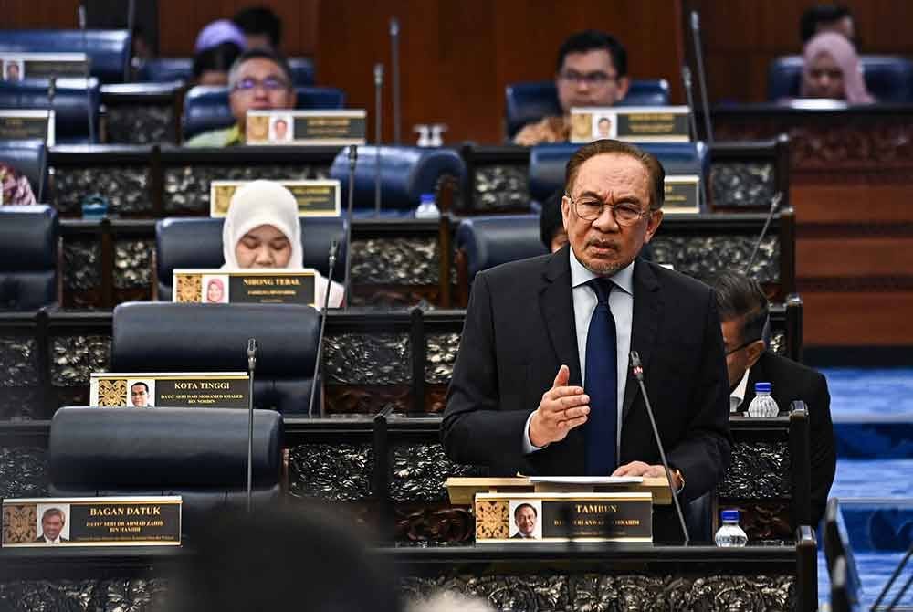 Anwar ketika Waktu Pertanyaan Perdana Menteri, di Dewan Rakyat pada Khamis.