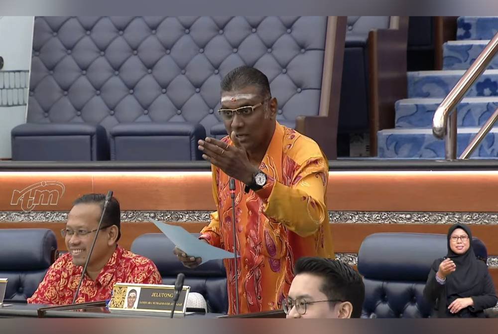 Rayer ketika bangun bertanyakan soalan tambahan kepada Perdana Menteri dalam sidang Dewan Rakyat pada Khamis.