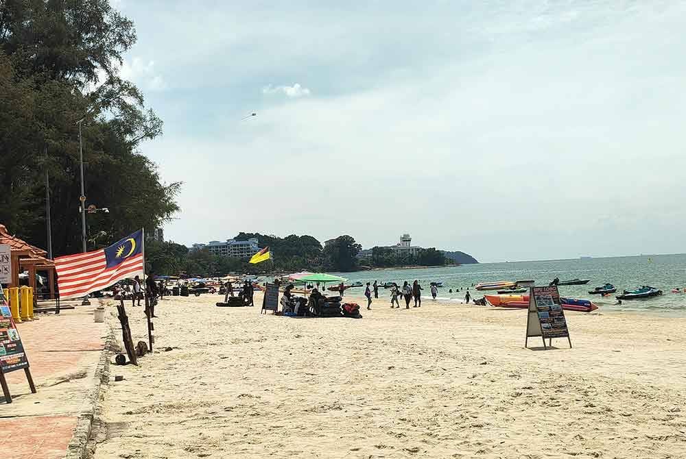 Keadaan pemandangan baharu Pantai Teluk Kemang