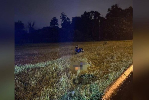 Mangsa disahkan meninggal dunia di tempat kejadian selepas motosikal ditunggang terbabas di Jalan Pintasan Kuantan berhampiran pintu belakang UIAM Indera Mahkota di sini, pada Rabu.