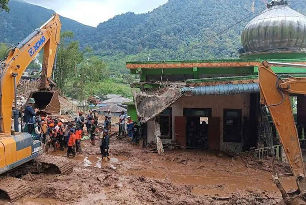 Banjir, tanah runtuh ragut 31 nyawa di Sumatera Utara Indonesia