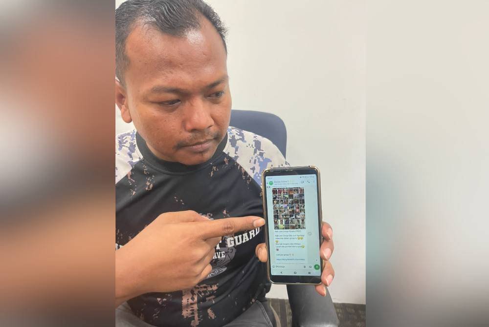 Ahmad menunjukkan mesej jemputan untuk menyertai kumpulan video lucah yang dihantar individu tidak dikenali melalui WhatsApp.