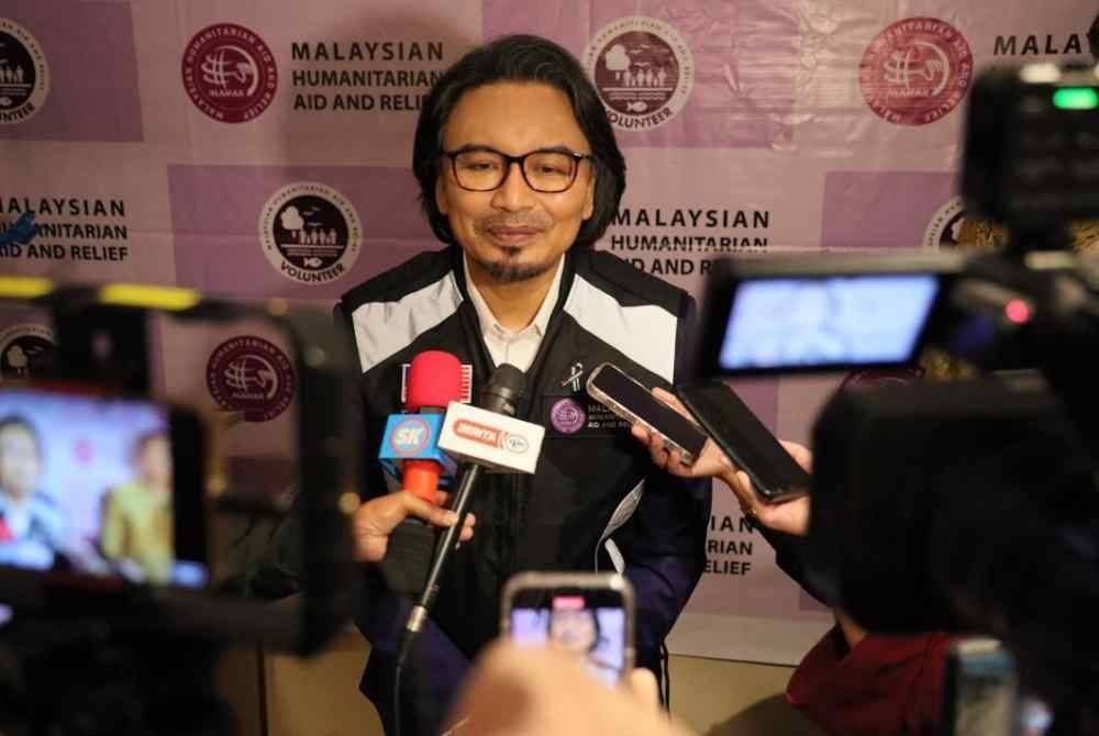 Anuar Zain bercakap kepada media pada majlis pelancaran kempen tersebut Ahad lalu.