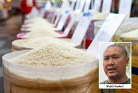 Penurunan harga jualan beras putih import dibimbangi akan menyebabkan berlaku lambakan beras tempatan.