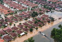 Pemandangan dari udara menunjukkan situasi banjir di Taman Desa Tanjung Damai, Kuala Nerus pada Ahad. Foto Bernama