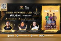 Sesi tayangan filem turut menampilkan pelakon dan pengarah selaku panel.