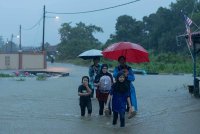 MetMalaysia ramal berlaku ribut petir berserta hujan lebat di Kelantan dan Terengganu bermula pada petang 3 Disember hingga 4 Disember ini. Foto hiasan