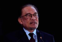 Anwar menyampaikan ucaptama majlis Common Action Forum 2024 Malaysia di sini, pada Isnin. Foto Bernama